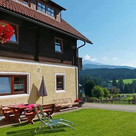 Hiaslahof Apartment *