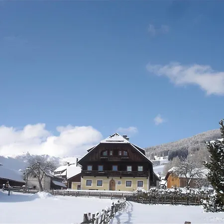 亥尔阿斯佛公寓 公寓 玛利亚普法尔